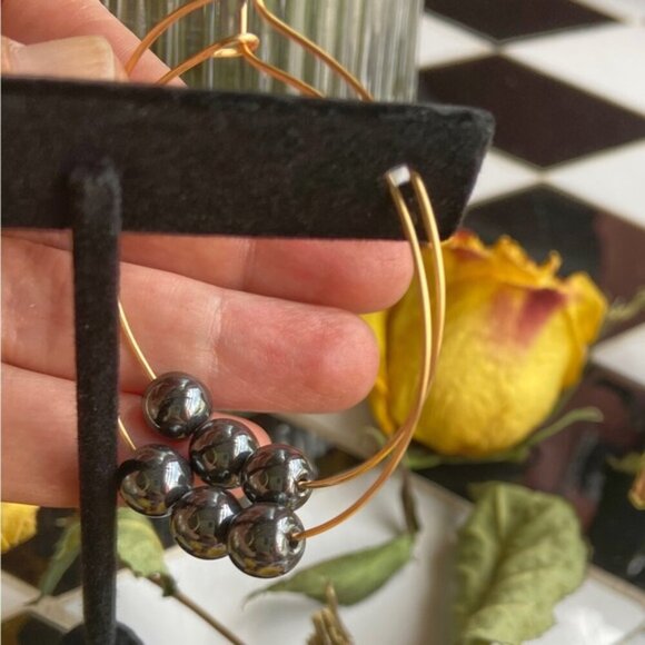 Alquimia Gold and Black Earrings - Picture 1 of 2